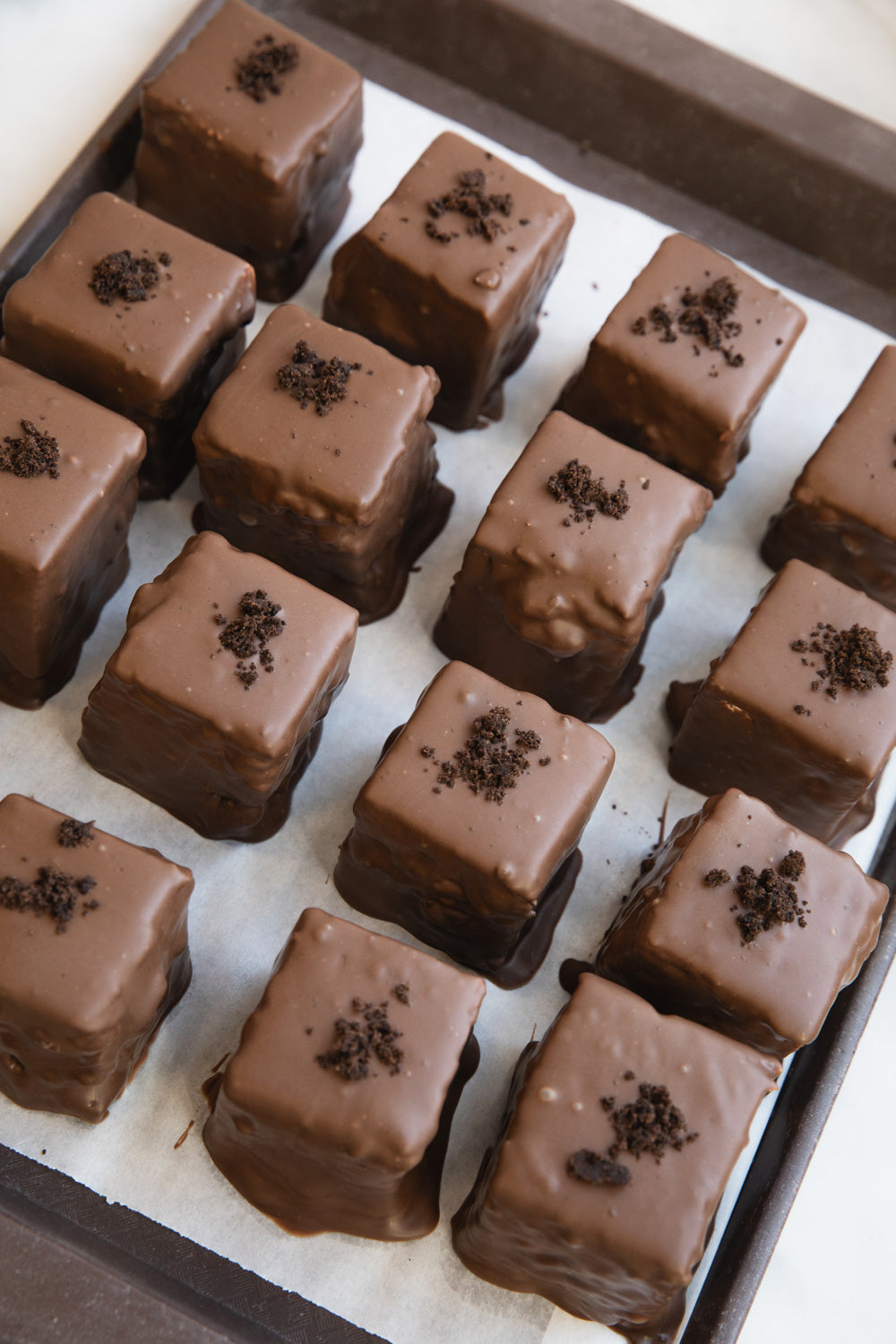 Cookies & Cream Milk Chocolate Marshmallow