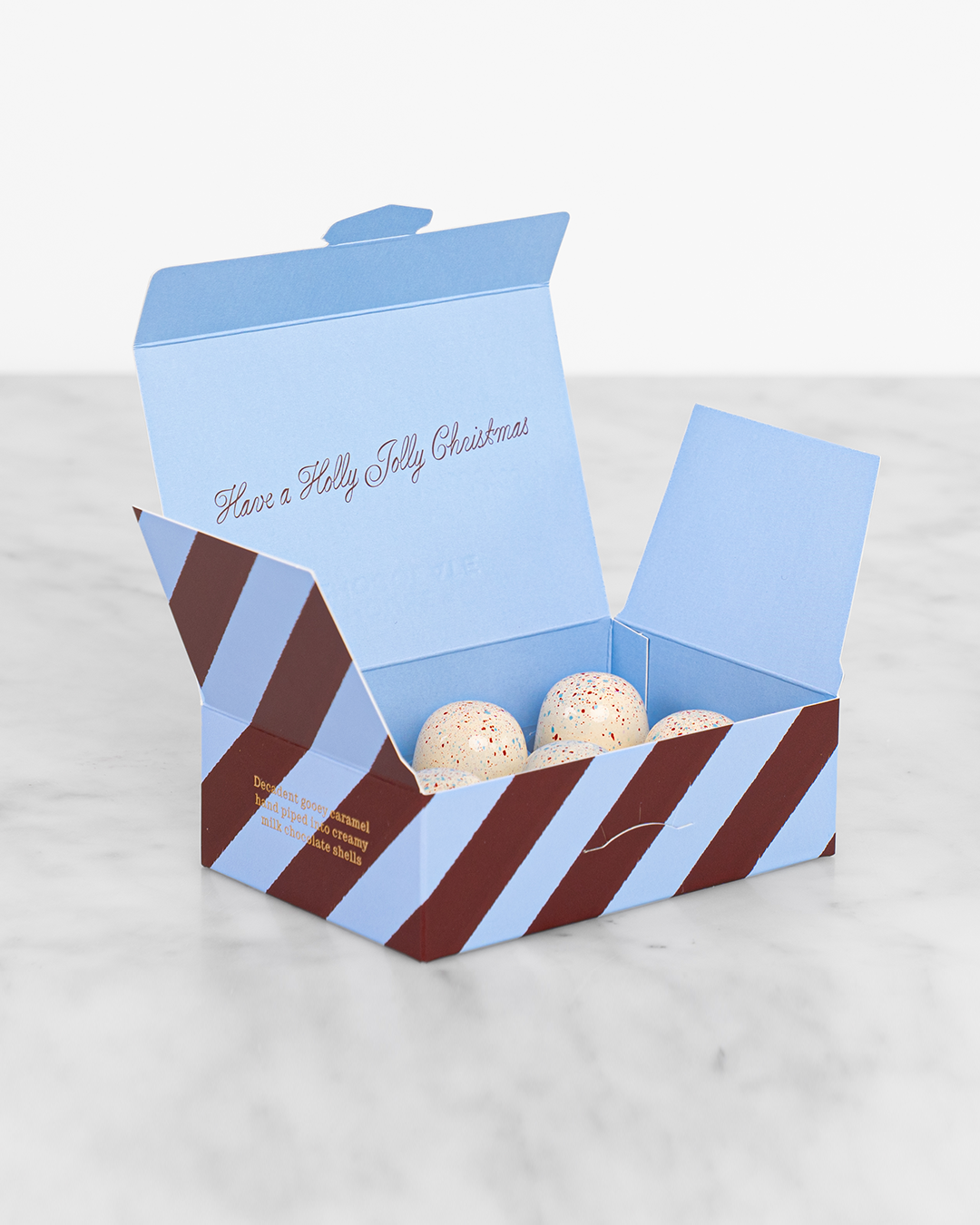 A Very Merry Gift Box