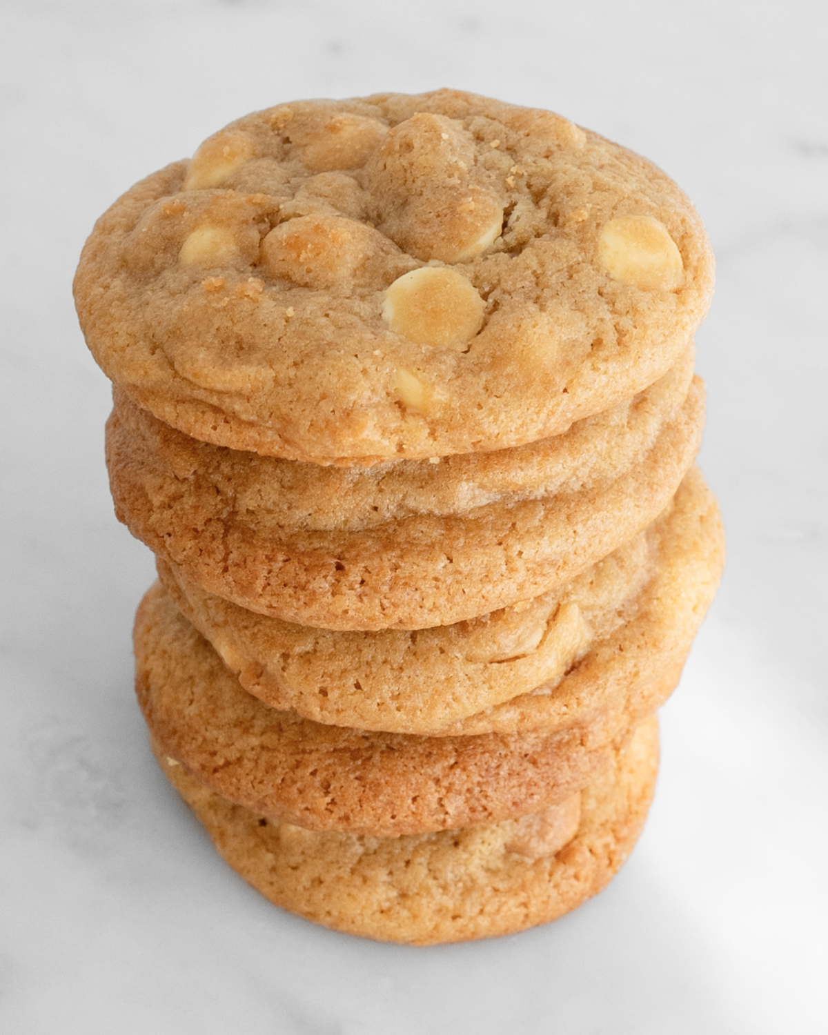 Macadamia & White Chocolate Cookies