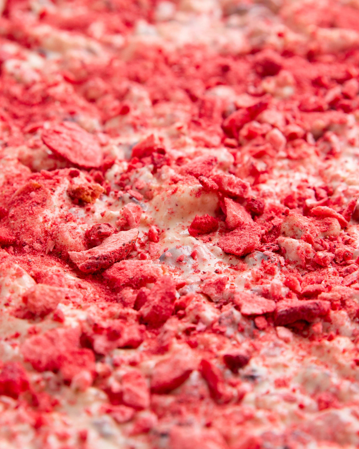 Summer Berry Pavlova Christmas Cracker